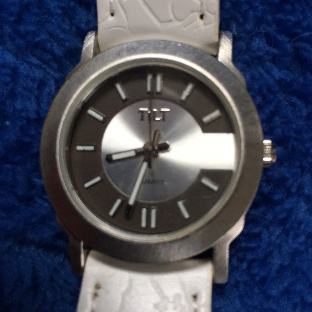 Tilt Watch with Interchangeable Bands